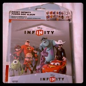 Disney Infinity Power Disc Album Holds 20 New